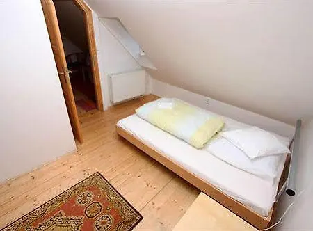 Apartment Apartments At The Golden Plough *