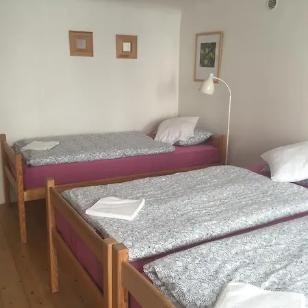 At The Golden Plough Apartament