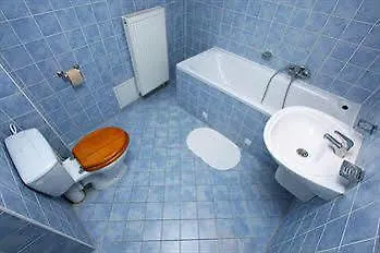 Apartament At The Golden Plough